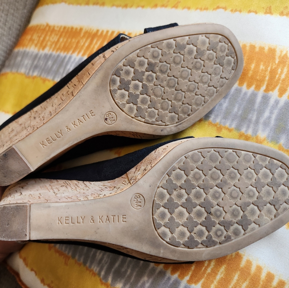 2/$30 Kelly & Katie Black Wedge Shoes - Picture 6 of 6